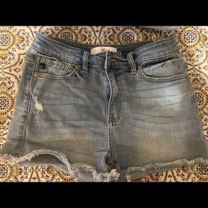 KanCan light colored distressed high rise shorts size medium